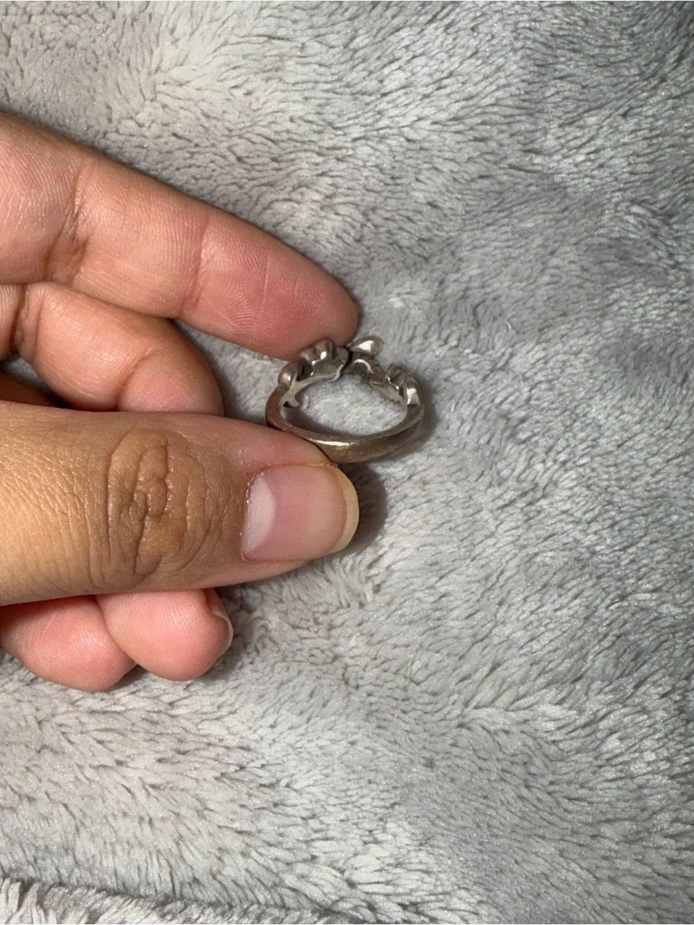 James Avery retired elegant bee ring